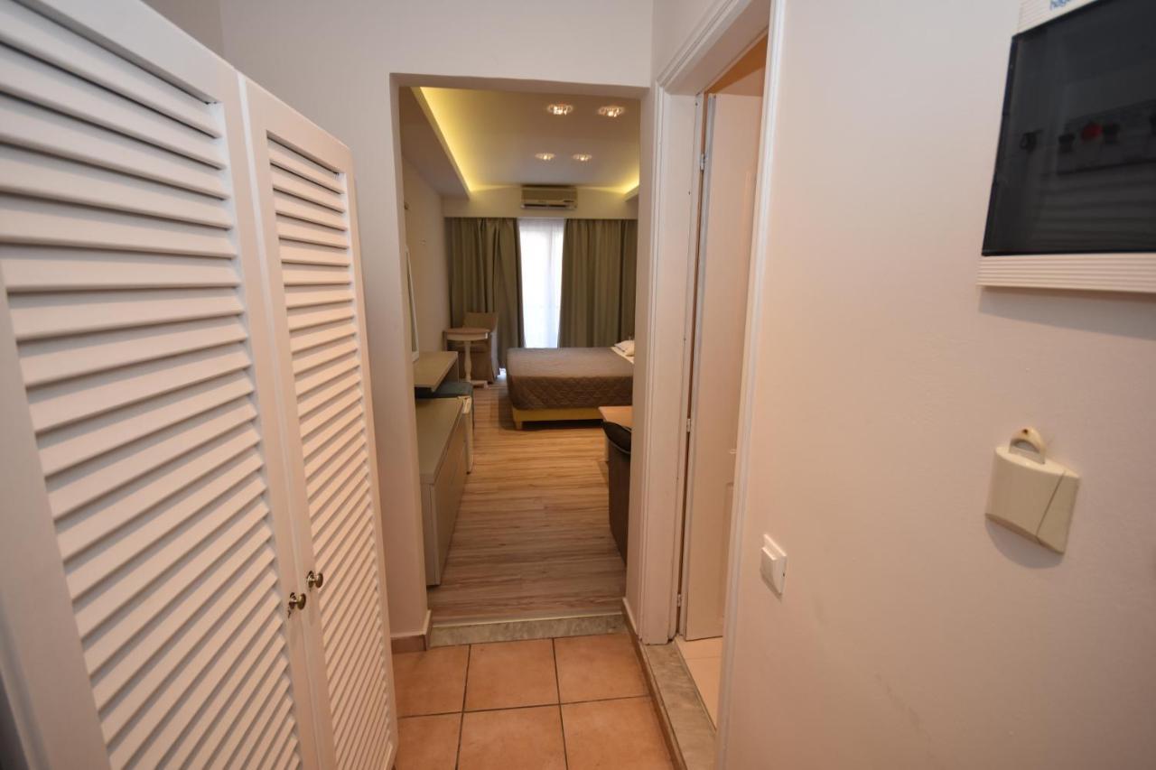 Callisto Beach Hotel Liapades Esterno foto