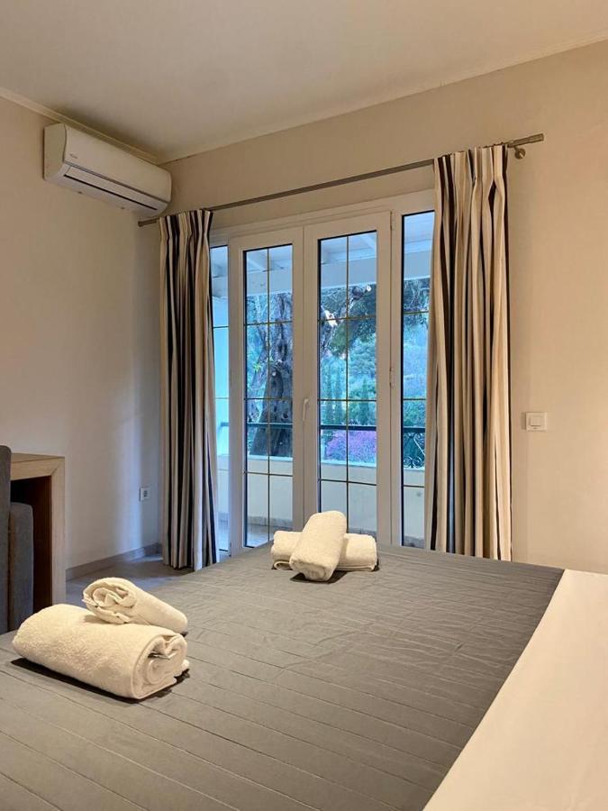 Callisto Beach Hotel Liapades Esterno foto